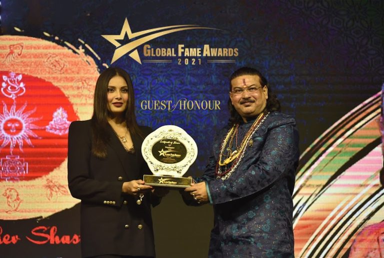 Guest of Honour at Global Fame Awards 2021 at Kolkata